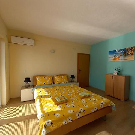 Ps Apartments - Peshtani Pestani Exterior photo
